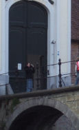 La porte du Pont du Bguinage - Merci  Zamue